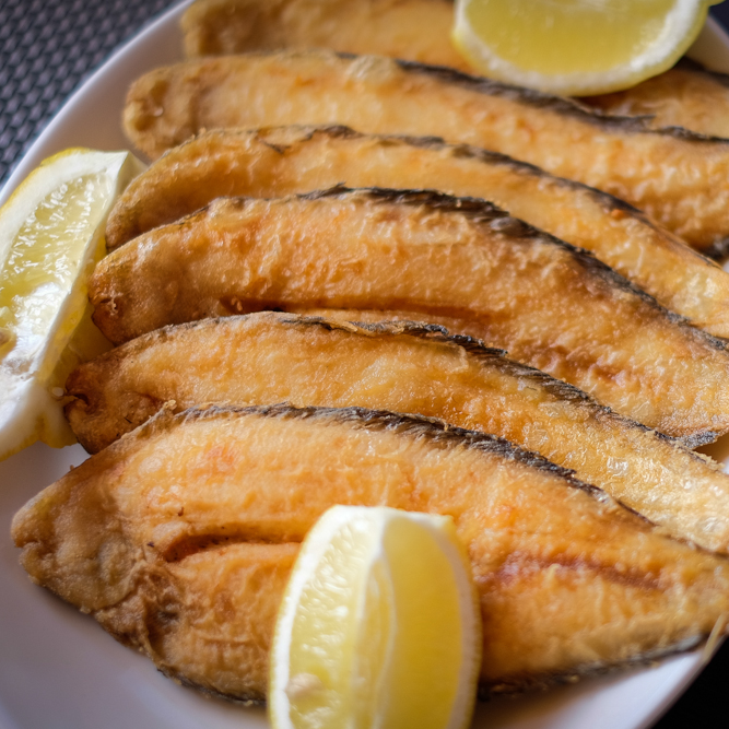 Linguado frito c/ arroz de cenoura