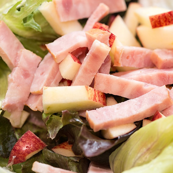 Salada de fiambre c/ queijo e maçã